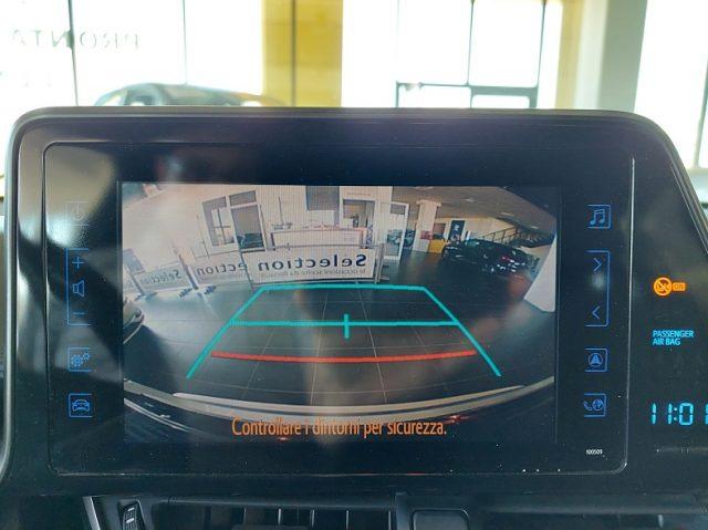 TOYOTA C-HR 1.8 Hybrid E-CVT