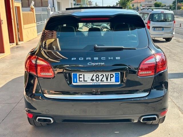 Porsche Cayenne 3.0 Diesel IVA ESPOSTA service Porsche Uni pro.