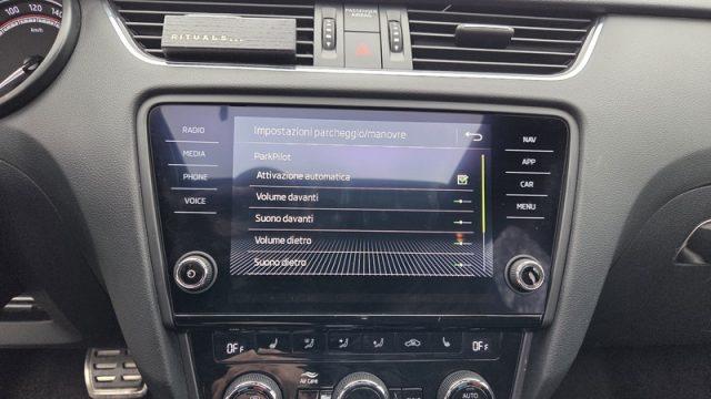 SKODA Octavia 2.0 TSI DSG Wagon RS PERMUTE TETTO APRIBILE DCC