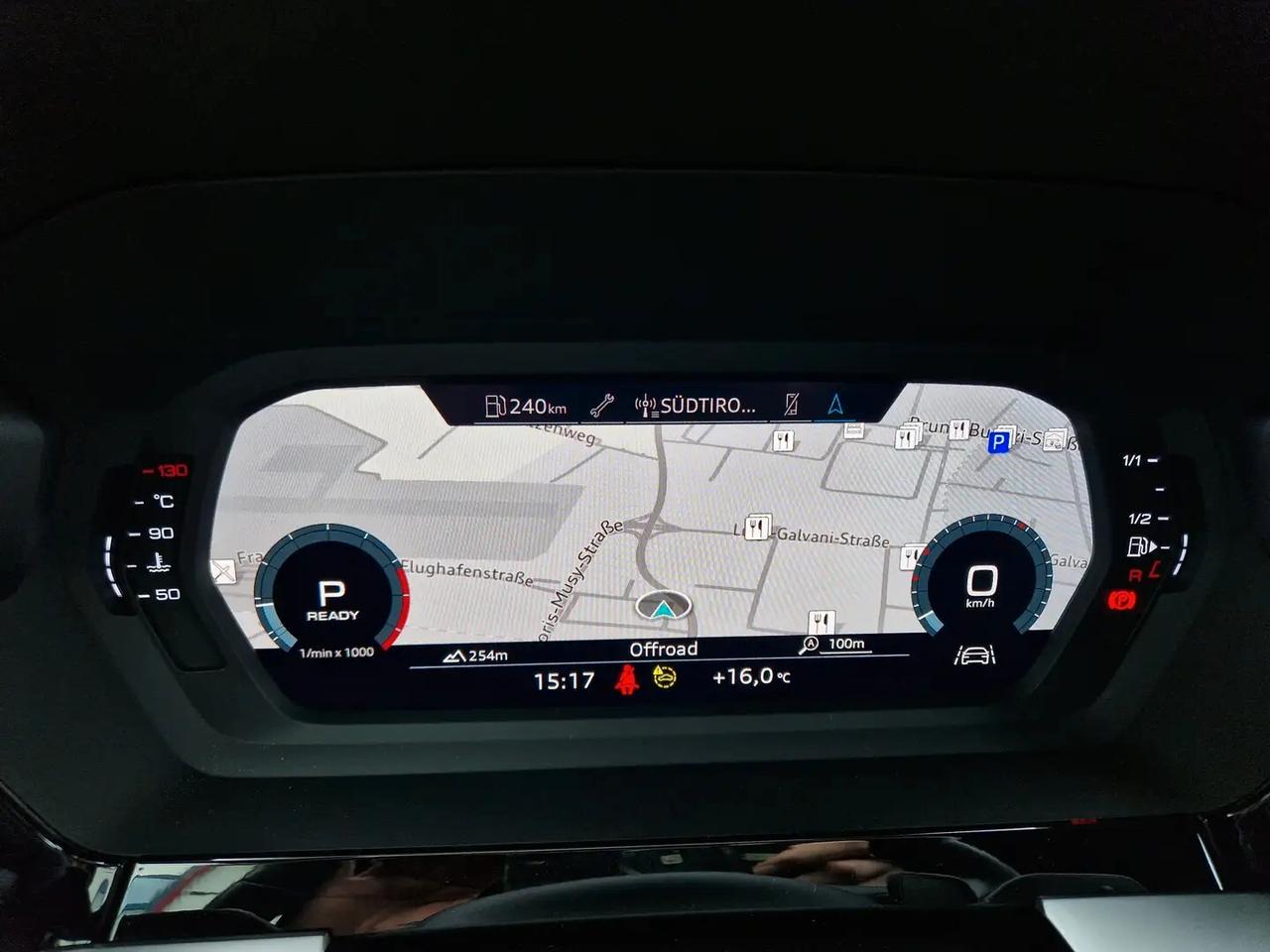 Audi A3 SPB 40 TFSI quattro S tronic Business Advanced