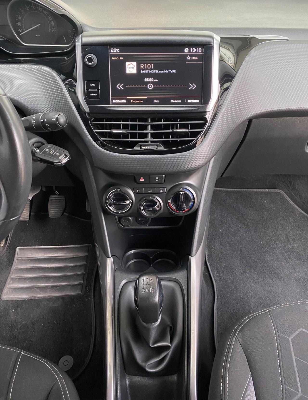 Peugeot 2008 1.6 BlueHDi 75cv Active-PERFETTA