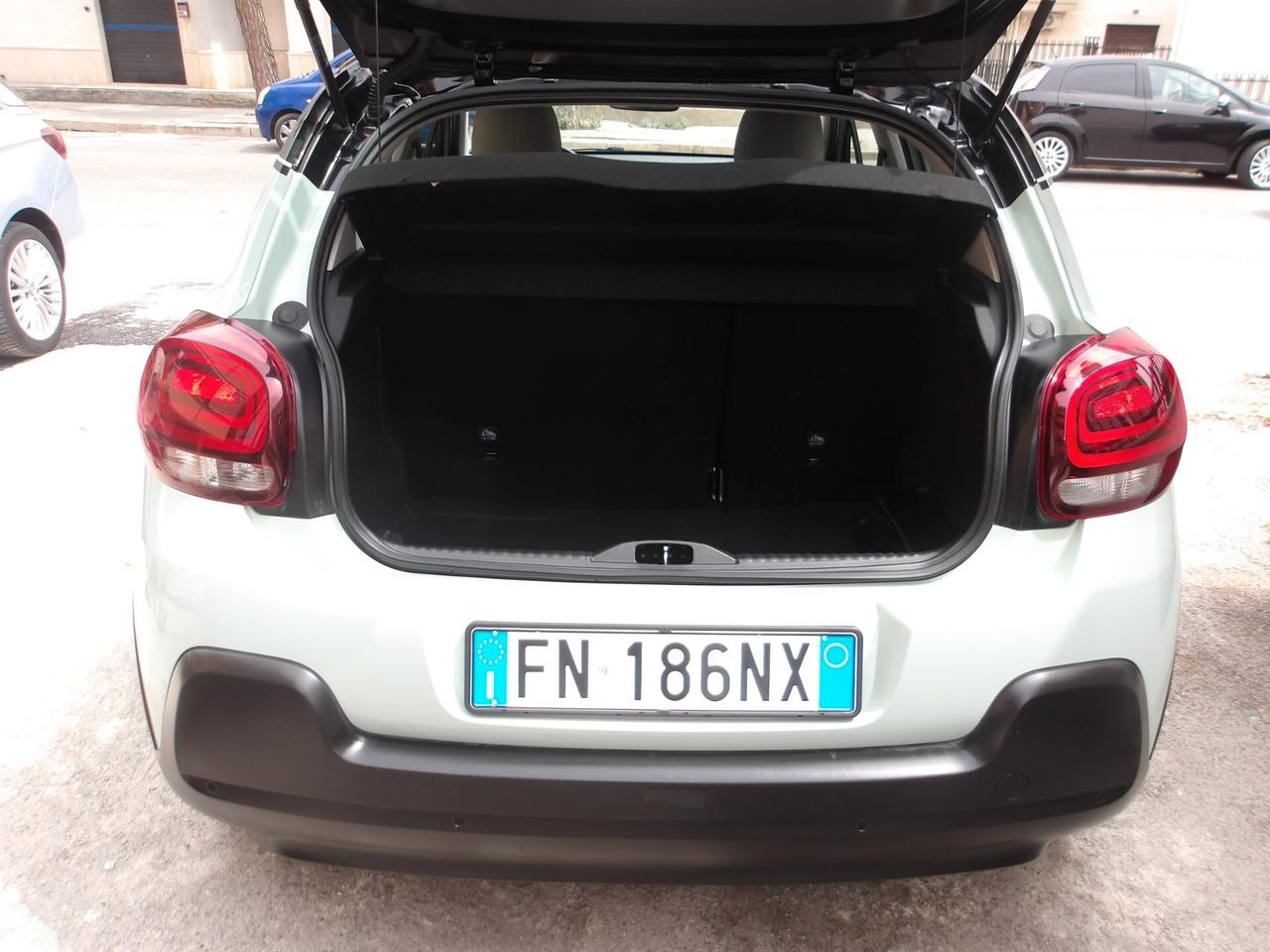 CITROEN C3 1.2 BENZ-GARANZIA FULL