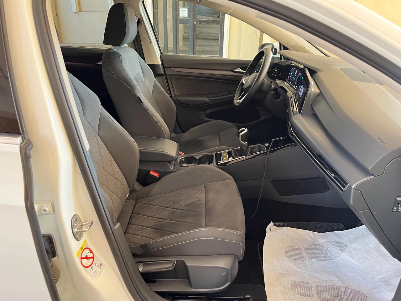 Volkswagen Golf 2.0 TDI SCR Style