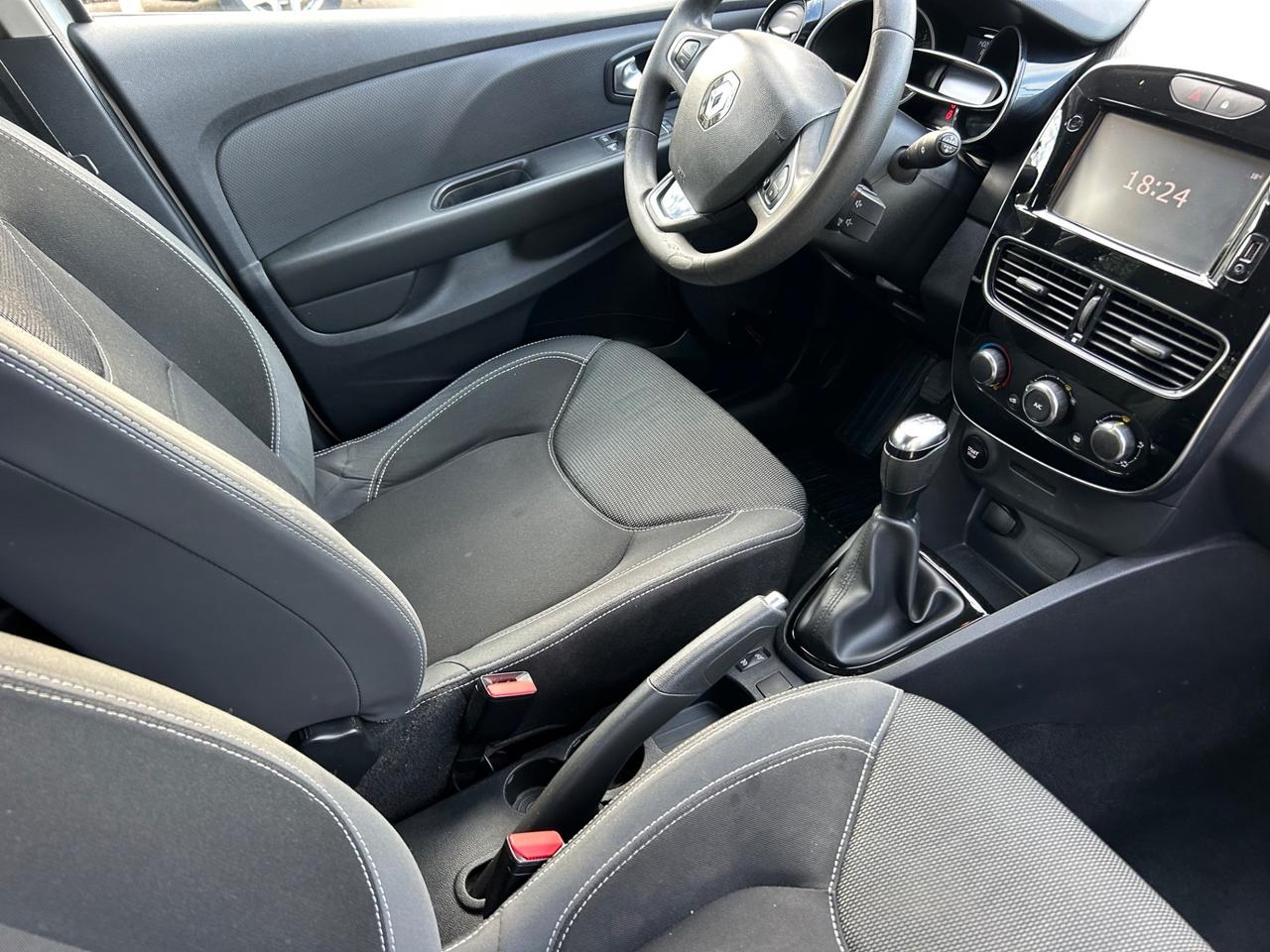 Renault Clio 1.2 75CV 5 porte Zen