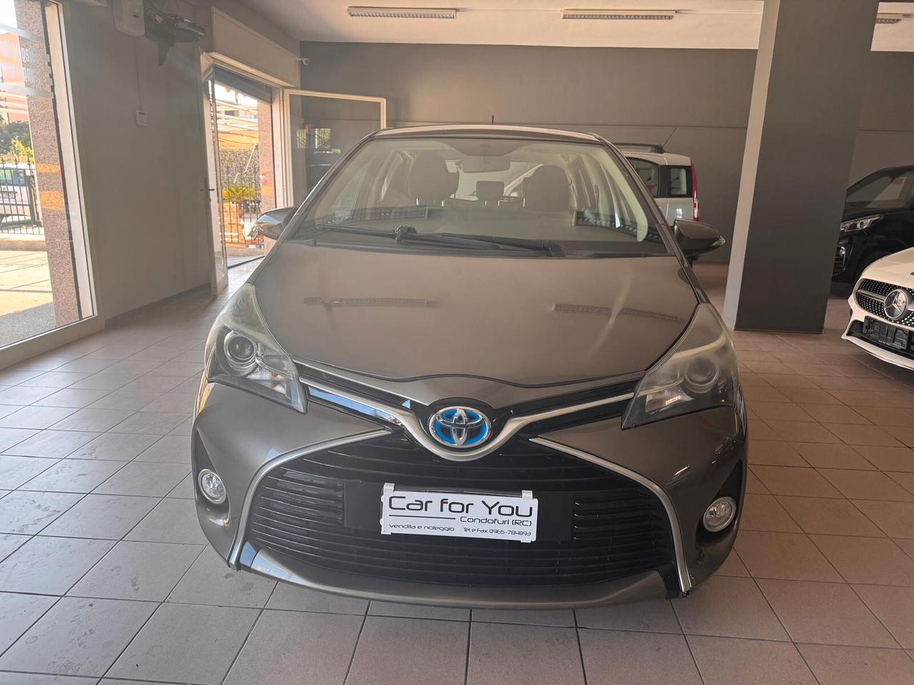 Toyota Yaris 1.5 Hybrid 5 porte Business