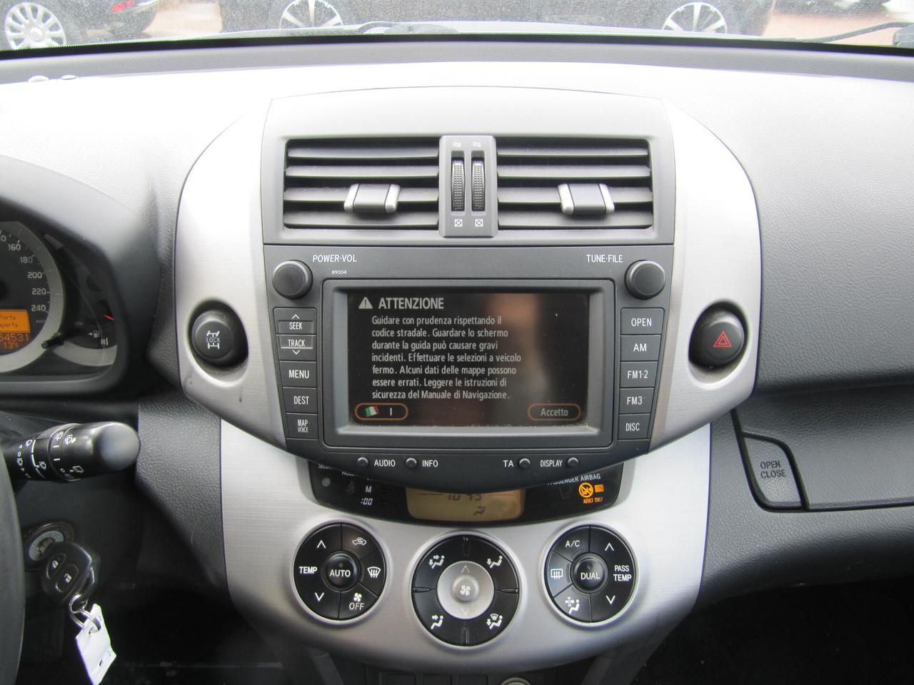 Toyota RAV 4 RAV4 2.2 D-4D 136 CV