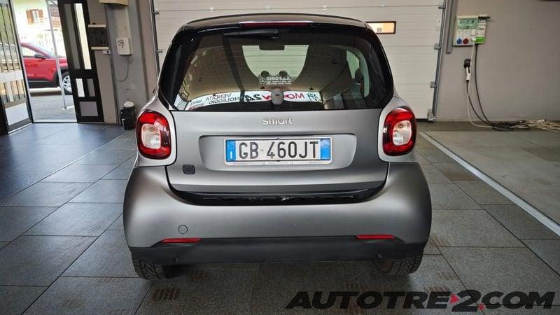 smart EQ Fortwo EQ 60kW passion BICOLOR SILVER/MATTGREY
