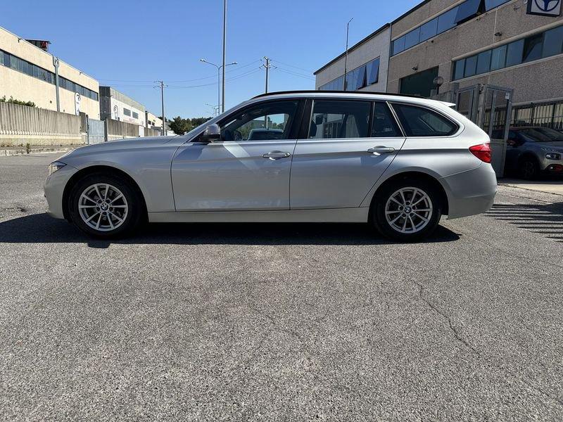 BMW Serie 3 318d Business Advantage Automatica 150cv