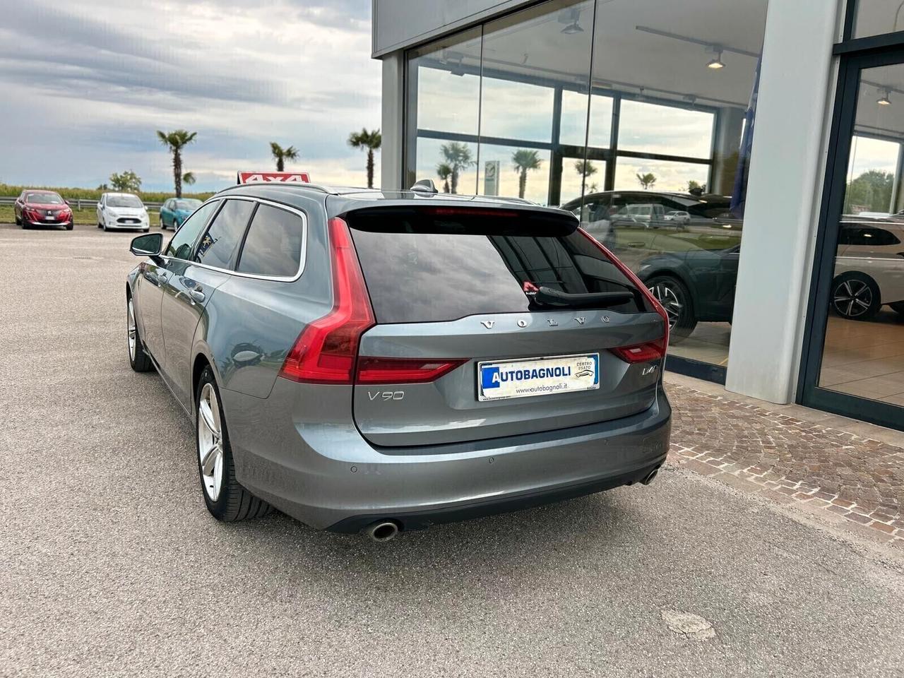 Volvo V90 MOMENTUM D4 AWD Geartronic BUSINESS