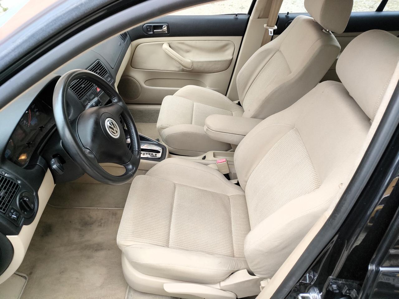 Volkswagen Golf 1.6 cat 5p. aut. Highline ASI e CRS