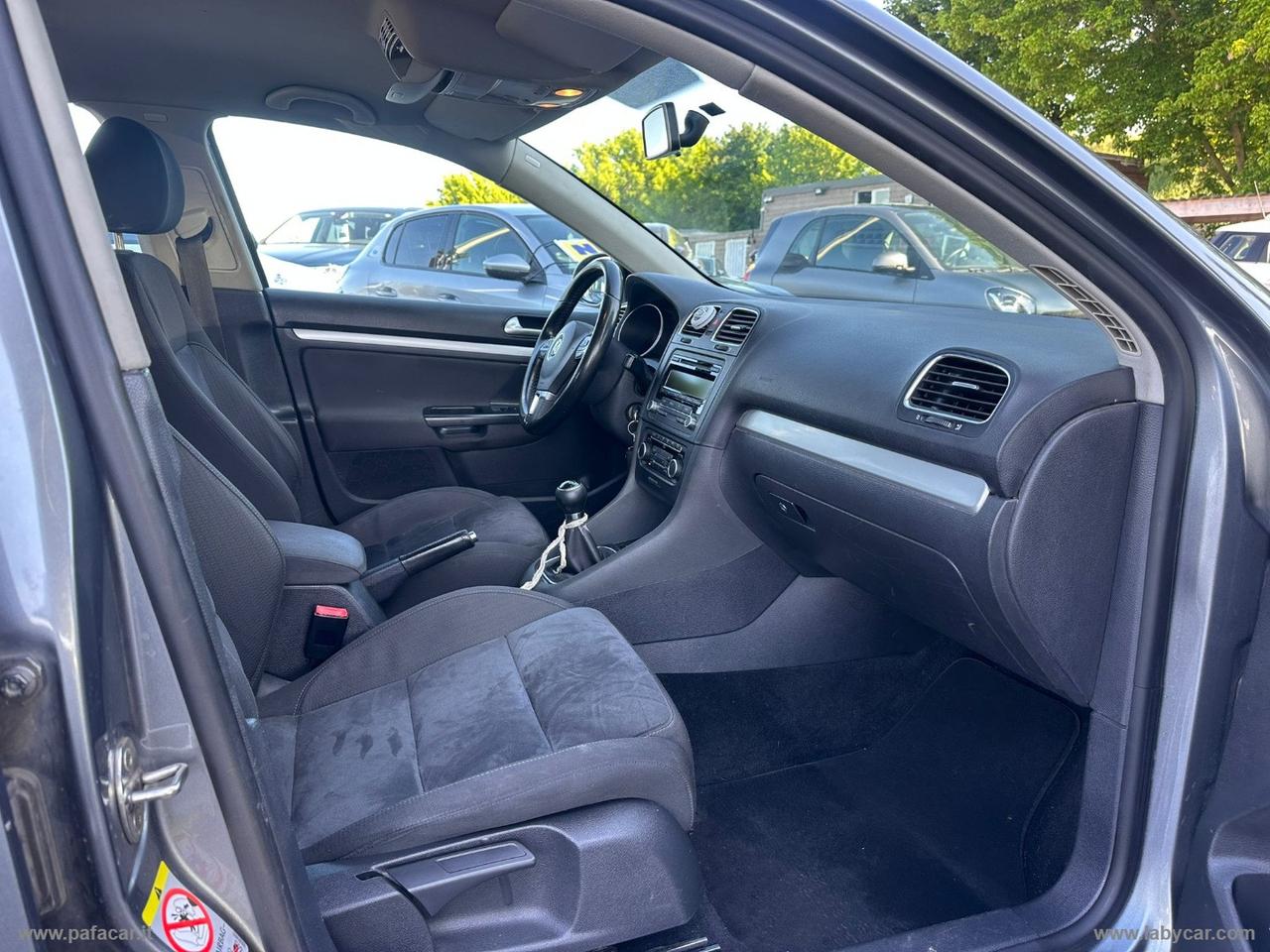 VOLKSWAGEN Golf Variant 1.6 TDI DPF Highline