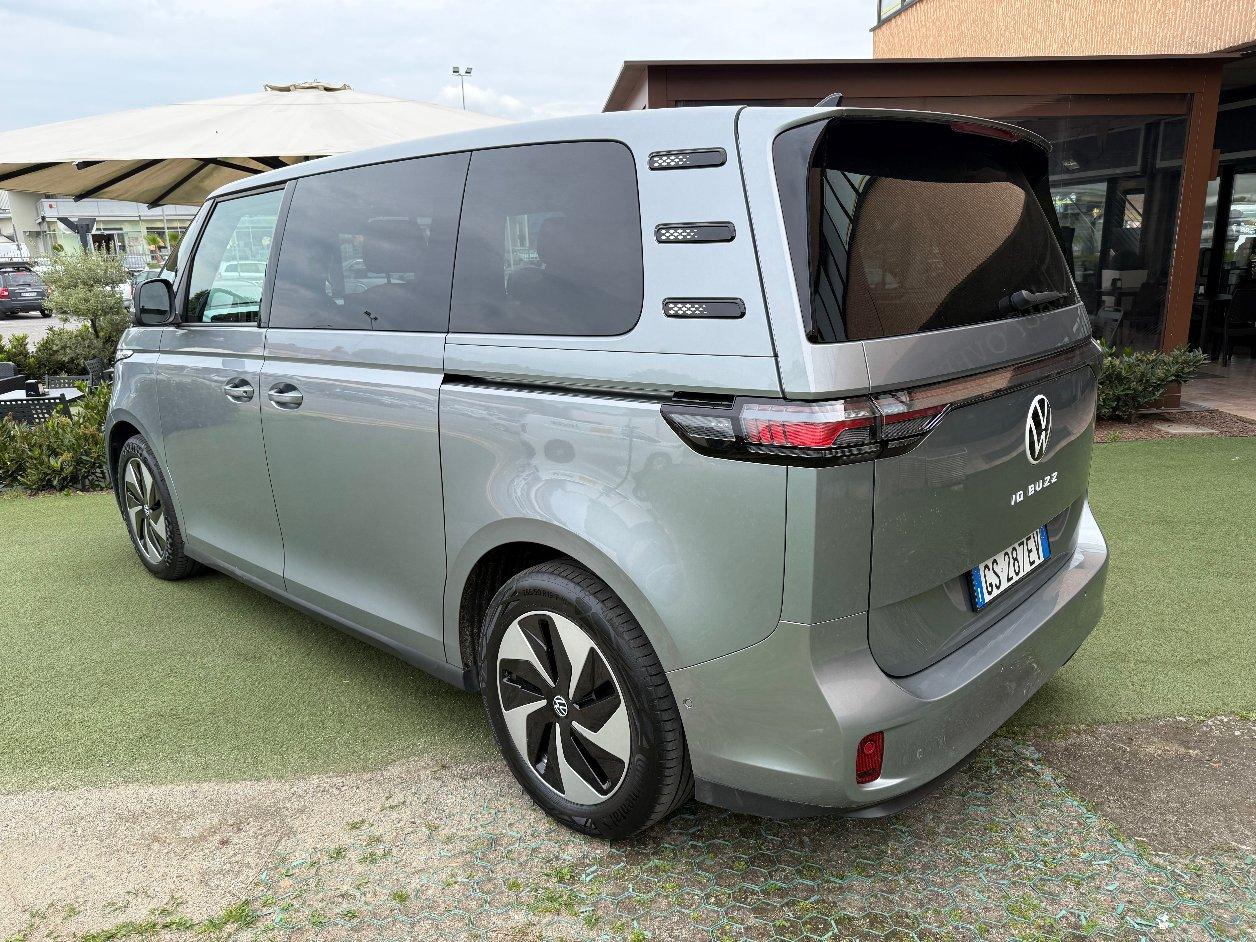 Volkswagen ID.Buzz Pro 150KW - UNIPROPRIETARIO - 23000KM