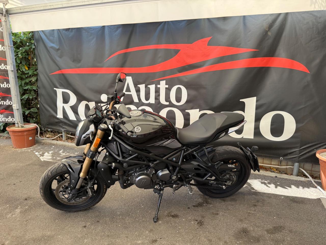 Benelli 752 S