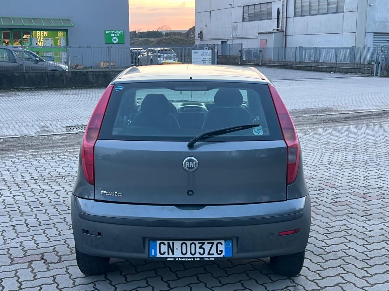 Fiat Punto 1.2 5 porte Active