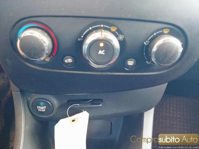 RENAULT Clio 1.5 dCi 8V 90CV (Garanzia 12 Mesi)