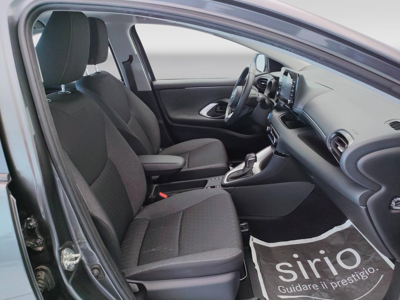 TOYOTA Yaris IV 2020 - Yaris 1.5h Trend