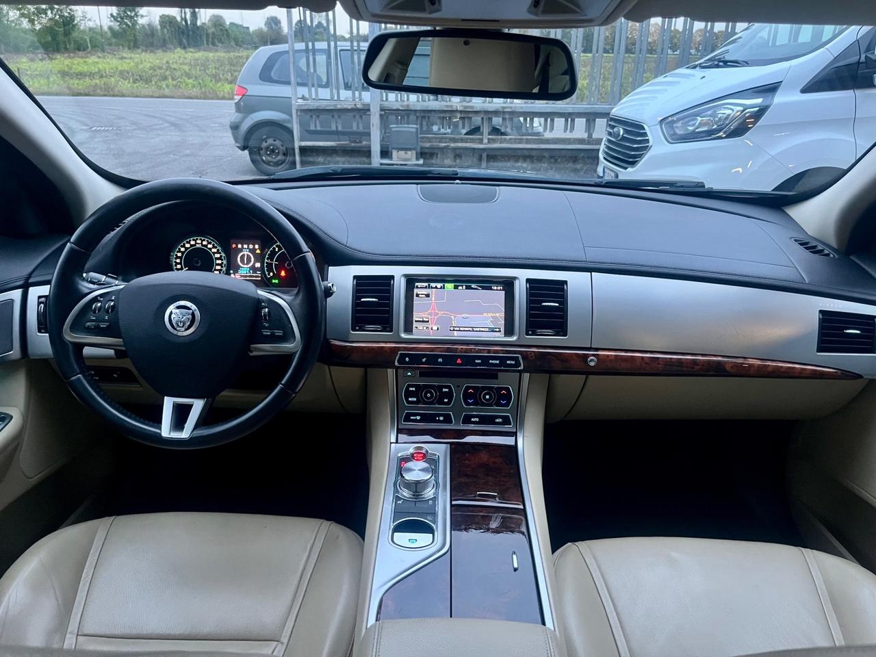 Jaguar XF 2.2 D 200 CV Premium Luxury