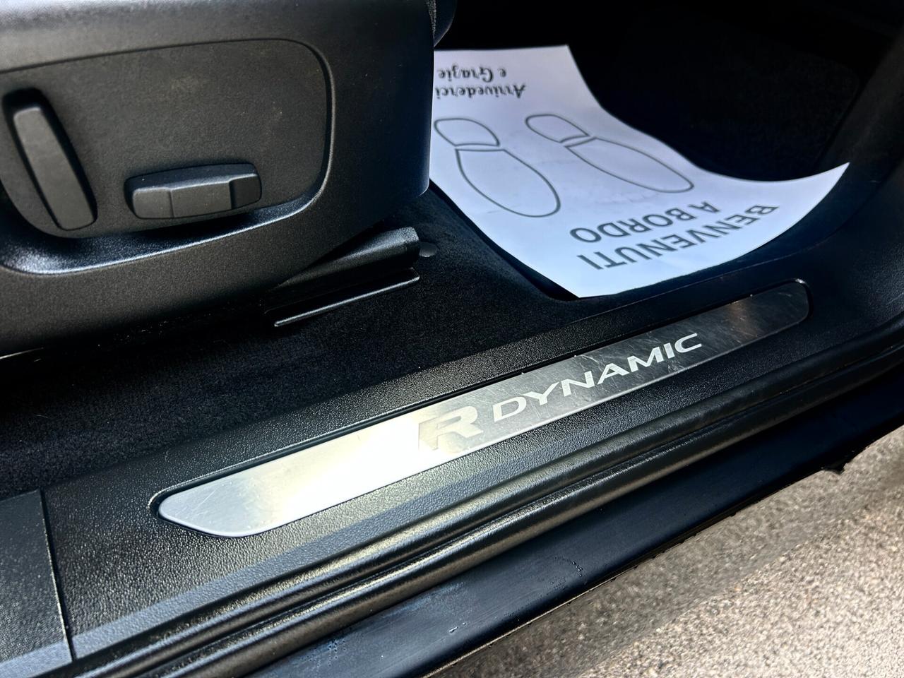 Range Evoque 2.0D 150cv R-Dynamic 2019