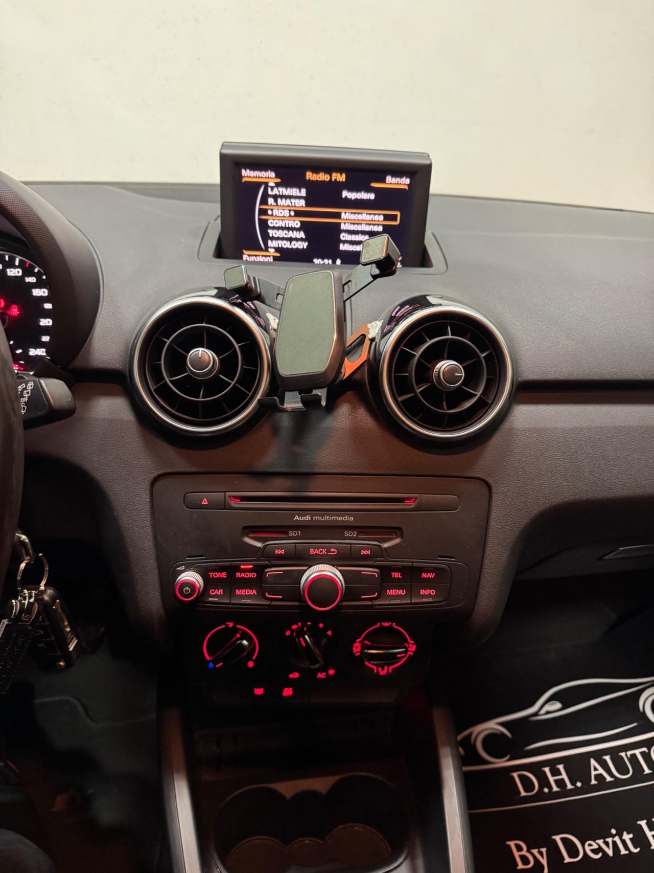 Audi A1 SPB 1.6 TDI S line edition plus