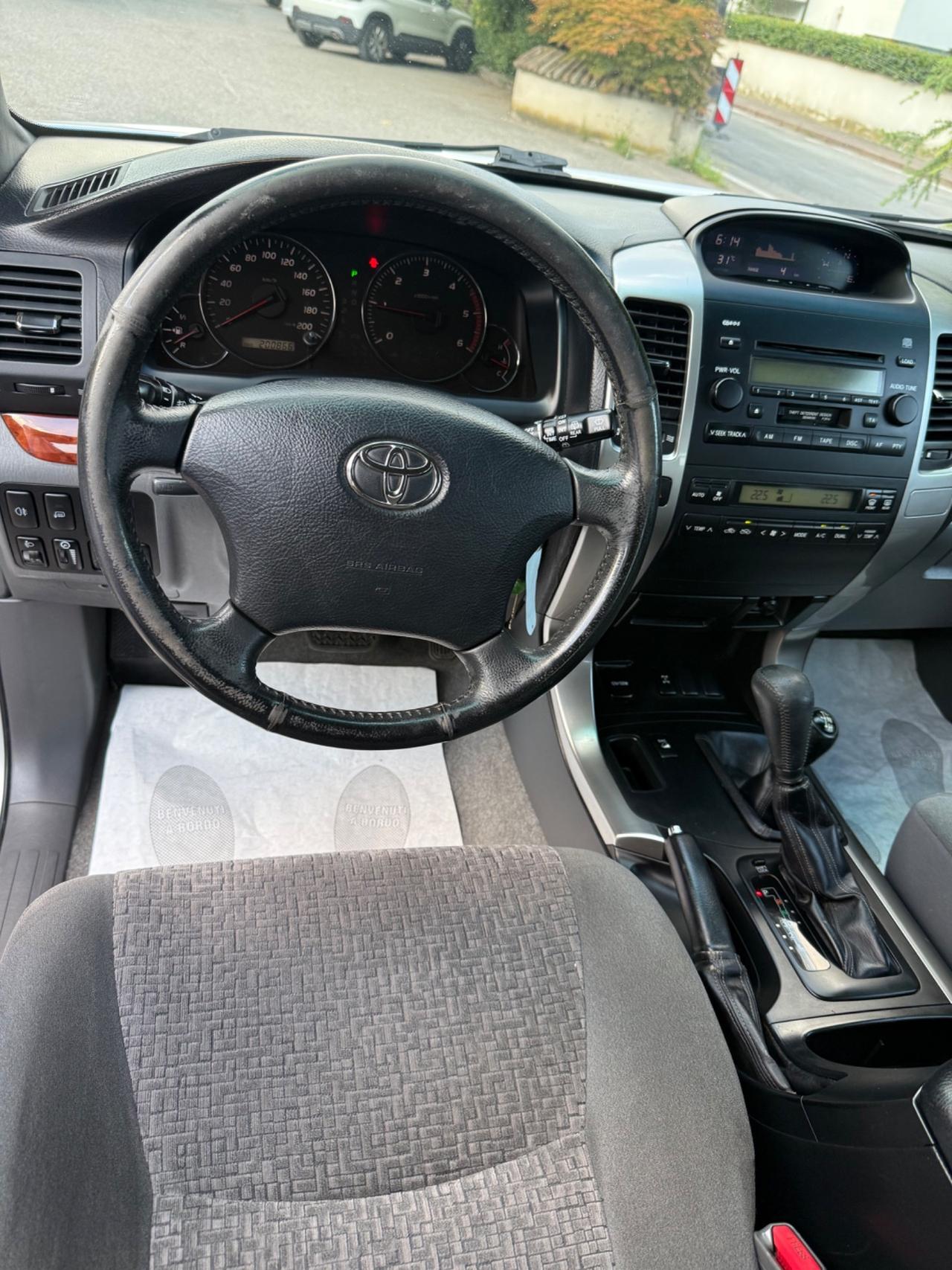 Toyota Land Cruiser 3.0 D-4D 16V cat 5 porte aut. Wagon
