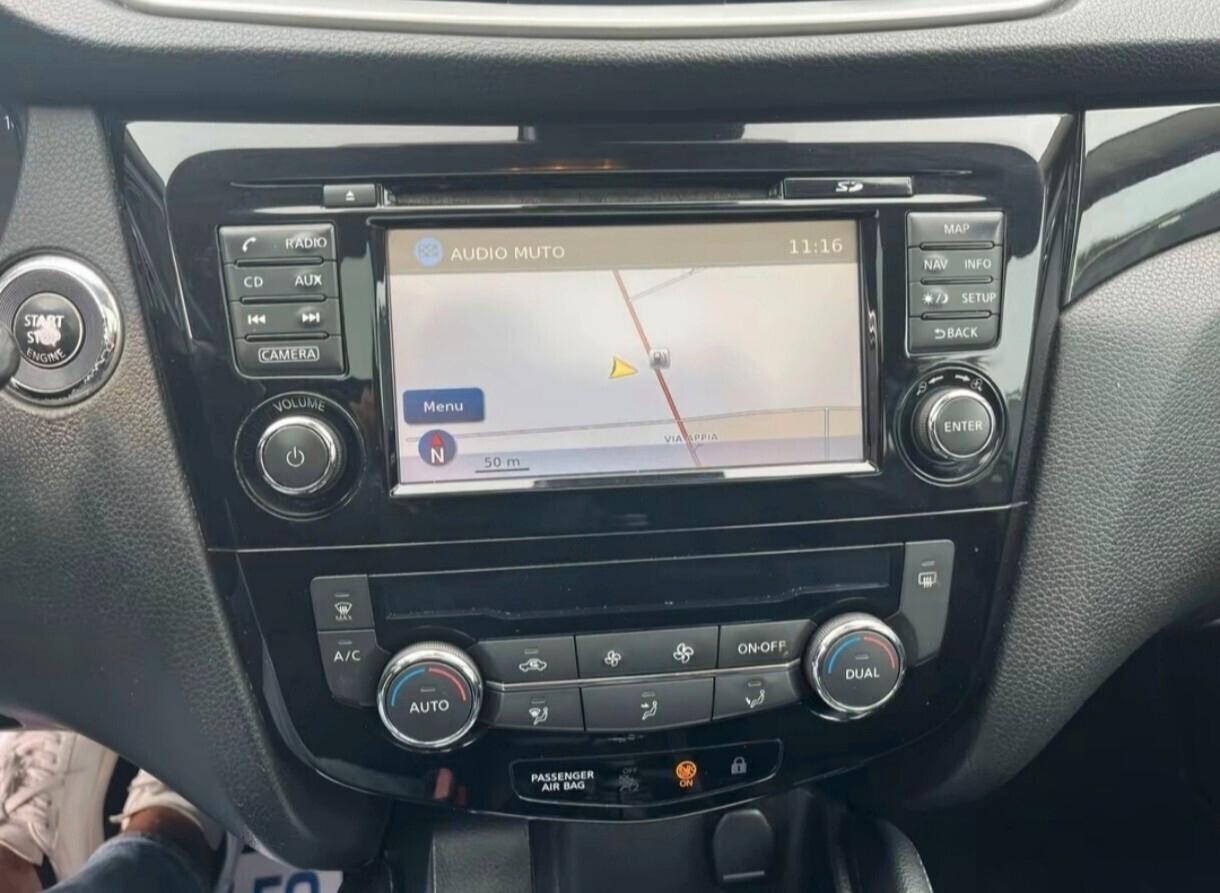 Nissan Qashqai 1.5 dCi 110 CV TETTO PANORAMICO