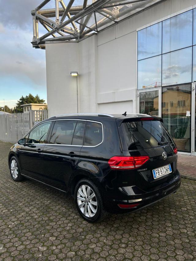 VOLKSWAGEN Touran 1.6 TDI DSG Highline 7 POSTI