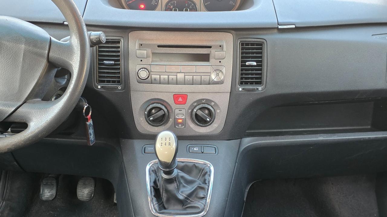 Lancia MUSA 1.6 Multijet Oro