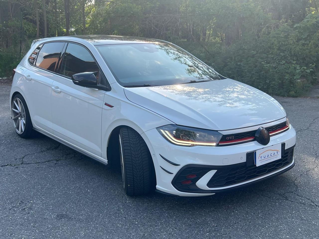 Volkswagen Polo GTI 2.0 TSI GTI #10534
