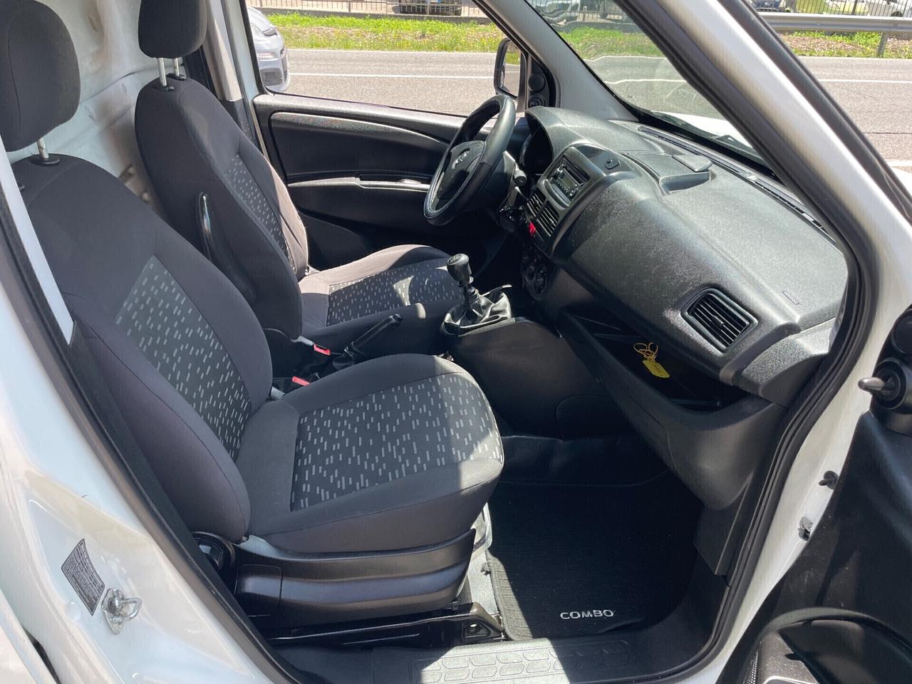Opel Combo 1.6 CDTI 105CV EcoFLEX PL-TA Blitz S&S (1000) E5+