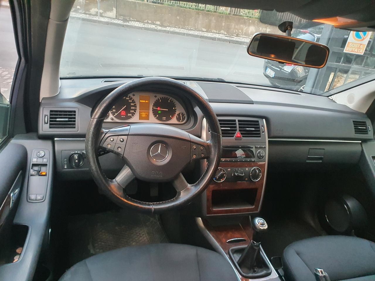 Mercedes-benz B 180 CDI