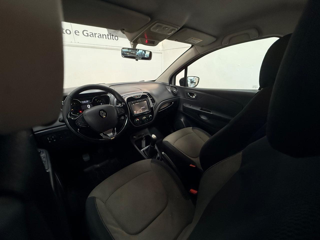 Renault Captur 1.5 dCi 8V 90 CV Energy Iconic Neopatentati 12/2015 Euro 6B