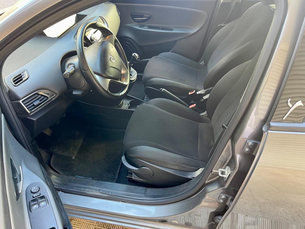 Lancia Ypsilon 1.3 MJT 16V 95 CV 5 porte S&S Gold