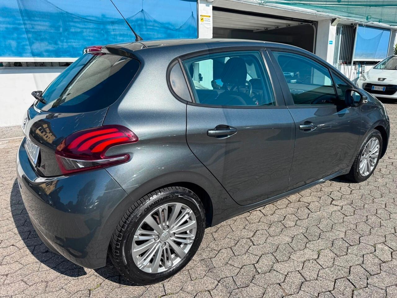 Peugeot 208 PureTech 82 5 porte Active*EURO6*NEOPATENTATI
