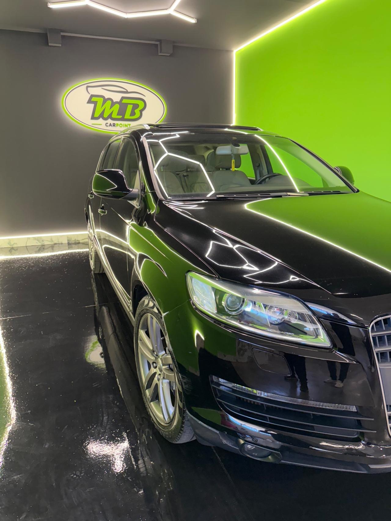 Audi Q7 3.0 V6 TDI 233CV quattro tiptronic