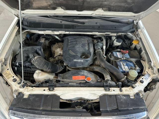 ISUZU D-Max 1.9 CREW CAB SOLAR PLUS A/T 4WD