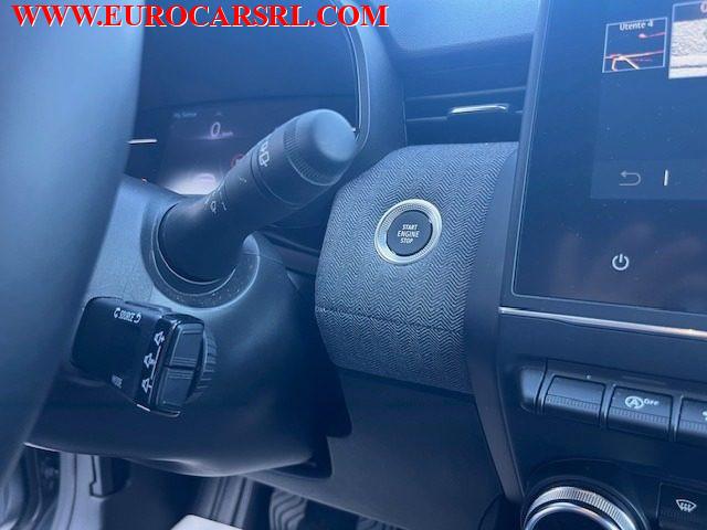 RENAULT Clio TCe 90 CV 5 porte Techno