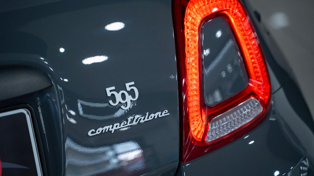 Abarth 595 Competizione 1.4 T JET 180 CV SABELT BREMBO XENO NAVI FULL OPTI
