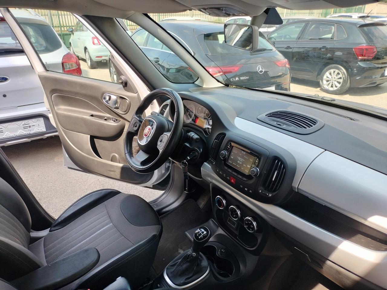Fiat 500L 1.3 MULTIJET 95 C.V. CAMBIO AUTOMATICO LEGGI DESCRIZIONE