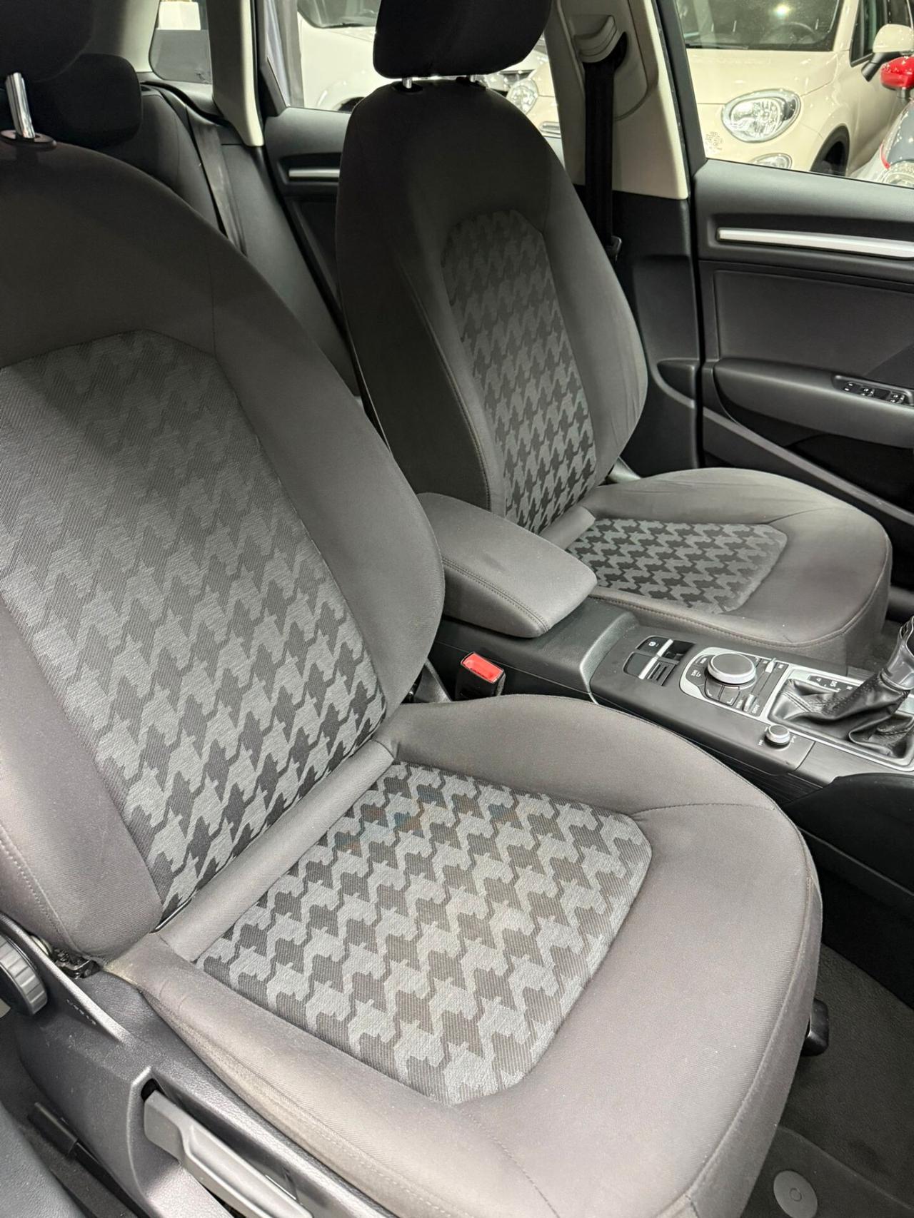 Audi A3 1.6 TDI clean diesel Attraction