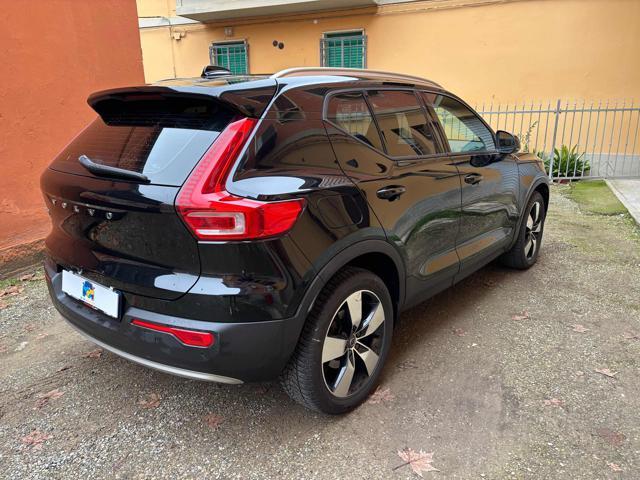 VOLVO XC40 D3 AWD Geartronic Momentum