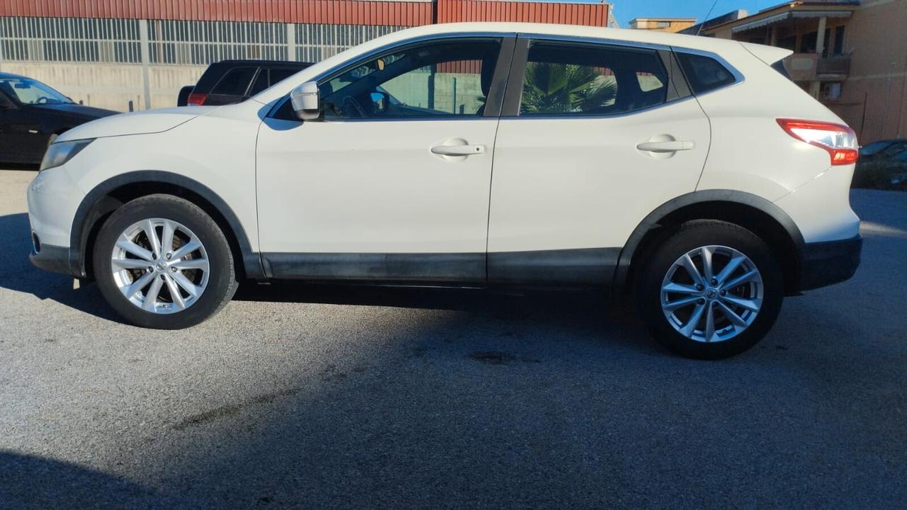 Nissan Qashqai 1.2 DIG-T Tekna