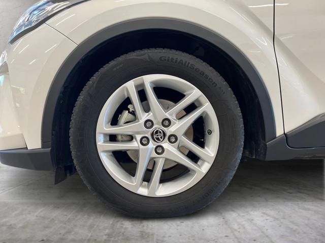 TOYOTA C-HR 1.8 Hybrid E-CVT Active