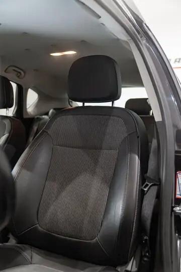 Opel Astra 1.6 115CV 5 porte Cosmo