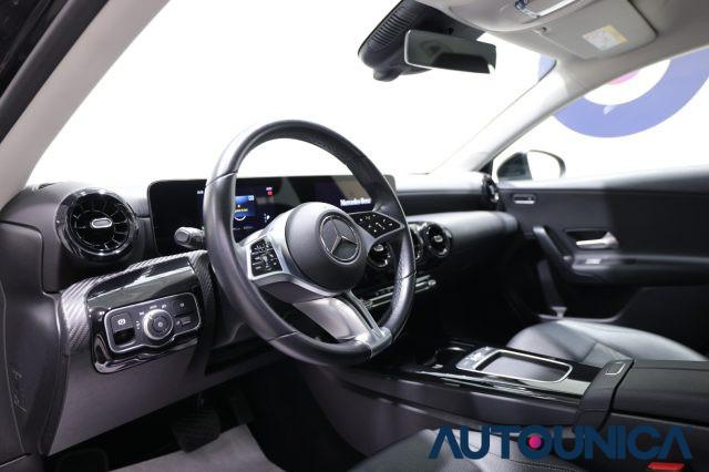 MERCEDES-BENZ A 180 D AUTOMATIC EXECUTIVE PACCHETTO NIGHT FARI LED