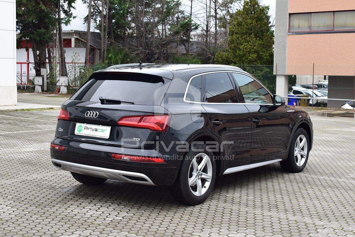 AUDI Q5 2.0 TDI 150 CV Business Sport