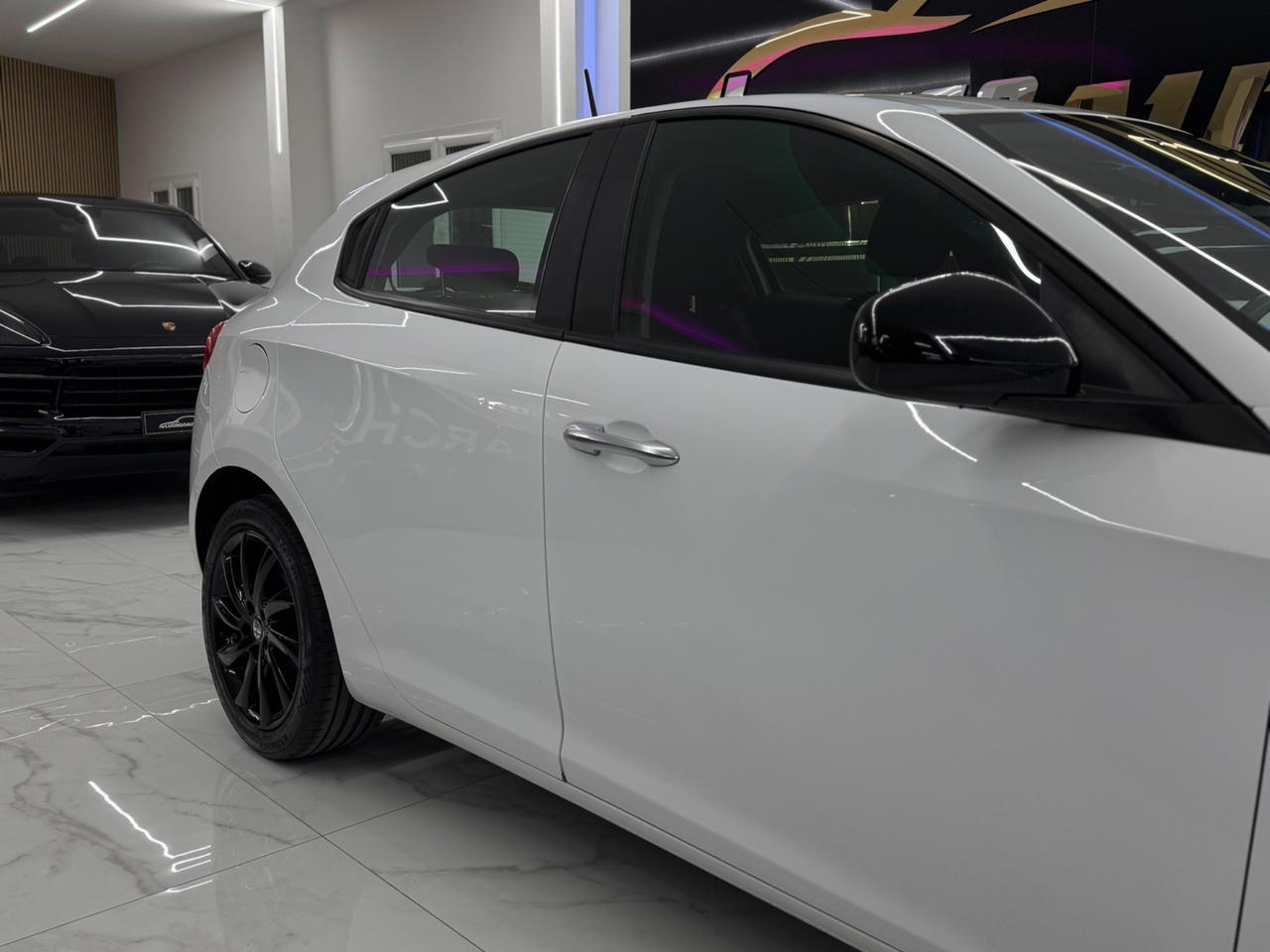 Alfa Romeo Giulietta 1.6 JTDm 120Cv