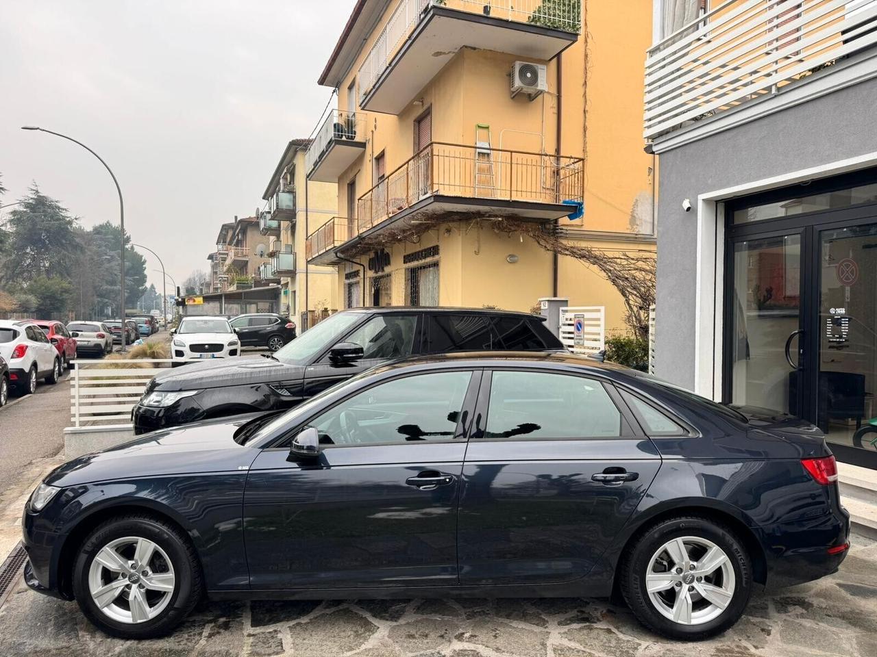 AUDI A4 2.0 TDI 122 CV BUSINESS UNIPROPRIETARIO