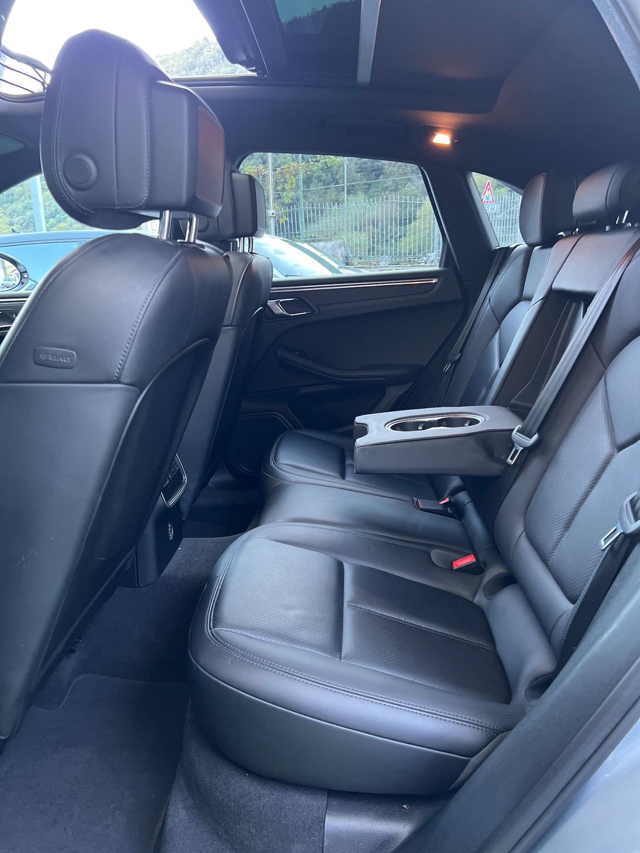 Porsche Macan 2.0 UNICO PROPRIETARIO TETTO APRIBILE