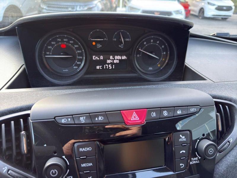 Lancia Ypsilon Ypsilon 5p 1.0 hybrid 70cv 6m Silver Plus