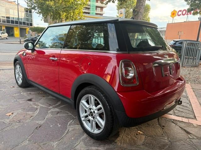 MINI COOPER D ...MOTORE NUOVO REVISIONATO CON 3000 KM!!!